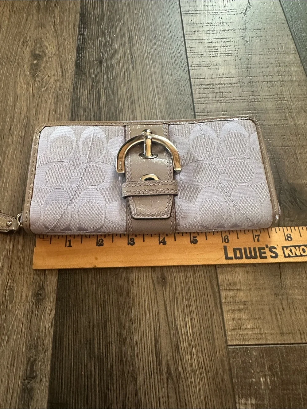 Vintage Coach Soho Zip Around Wallet Purple and Gray Leather Buckle